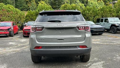 Sting Gray Clearcoat 2026 Jeep Compass Limited