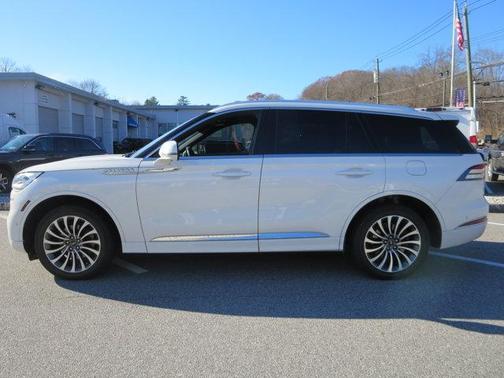 2022 Lincoln Aviator Reserve AWD
