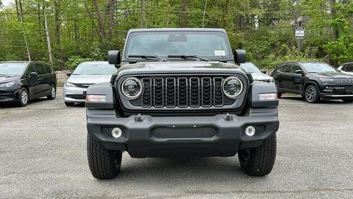 Black Clearcoat 2026 Jeep Wrangler Sport