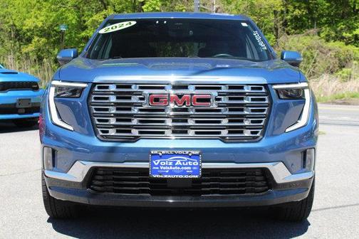 Metallic 2024 GMC Acadia Denali