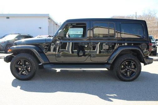 2022 Jeep Wrangler Unlimited Sahara Altitude