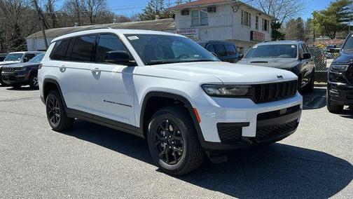2025 Jeep Grand Cherokee L Laredo