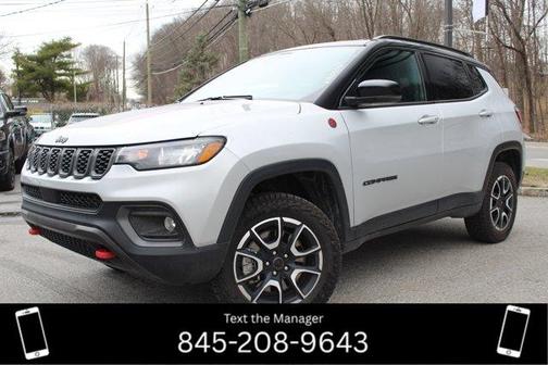 2025 Jeep Compass Trailhawk