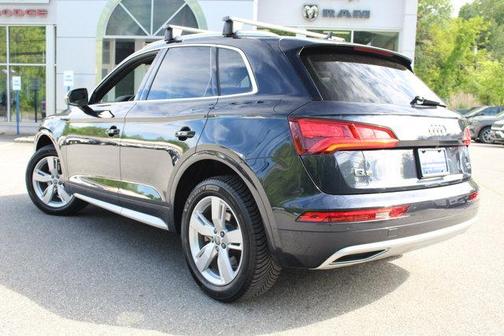 Moonlight Blue Metallic 2018 Audi Q5 2.0T Premium Plus