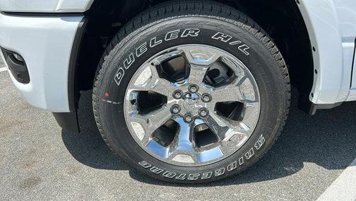 Bright White Clearcoat 2026 RAM 1500 Big Horn