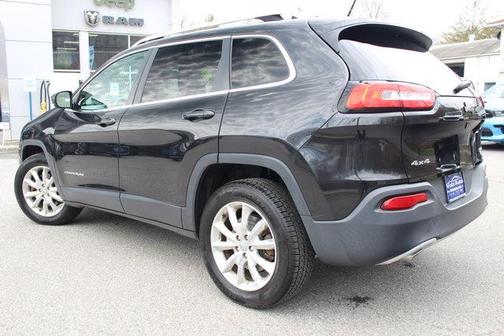 Brilliant Black Crystal Pearlcoat 2014 Jeep Cherokee Limited