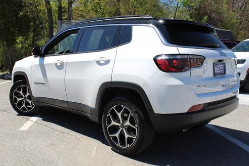 Bright White Clearcoat 2025 Jeep Compass Limited