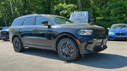 DB Black Clearcoat 2026 Dodge Durango GT