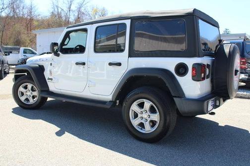 2022 Jeep Wrangler Unlimited Sport