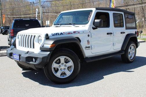 2022 Jeep Wrangler Unlimited Sport