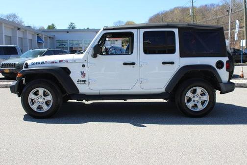 2022 Jeep Wrangler Unlimited Sport
