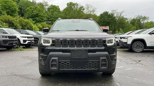 Diamond Black 2026 Jeep Cherokee LAREDO/LIMITED
