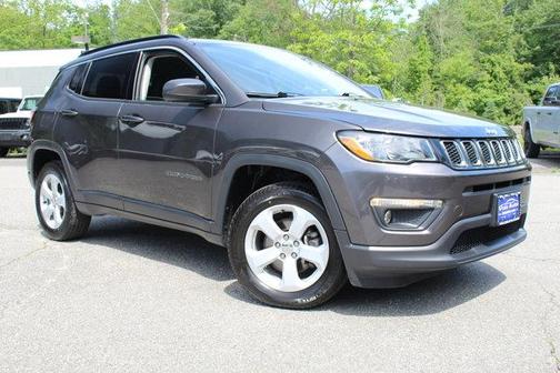 Granite Crystal Clearcoat Metallic 2019 Jeep Compass Latitude