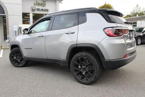 2023 Jeep Compass Altitude