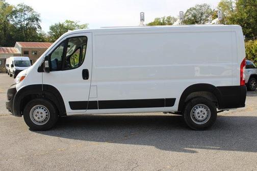 2025 RAM ProMaster 2500 Base