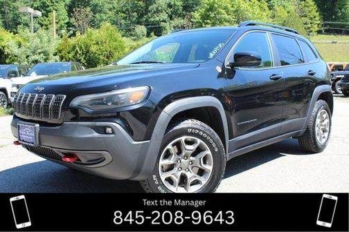 Diamond Black 2022 Jeep Cherokee Trailhawk