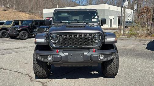 Granite Crystal Clearcoat Metallic 2026 Jeep Wrangler Rubicon