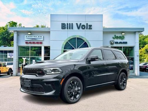 DB Black Clearcoat 2026 Dodge Durango GT