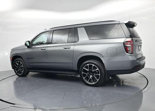 Sterling Gray Metallic 2023 Chevrolet Suburban RST