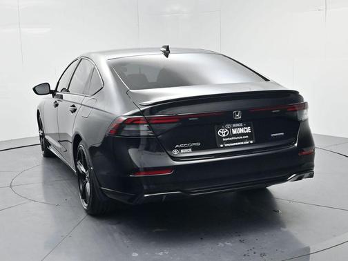 Crystal Black Pearl 2024 Honda Accord Hybrid Sport-L