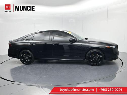 Crystal Black Pearl 2024 Honda Accord Hybrid Sport-L