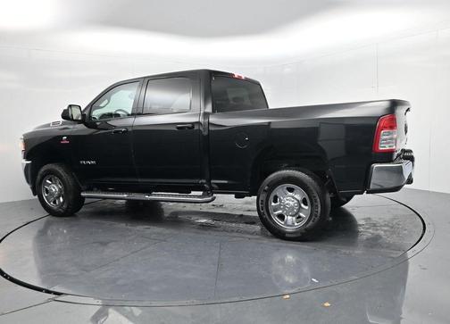 2022 RAM 2500 Big Horn Crew Cab 4x4 6'4' Box
