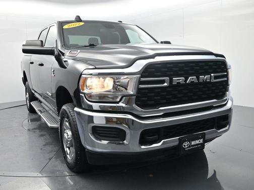 2022 RAM 2500 Big Horn Crew Cab 4x4 6'4' Box