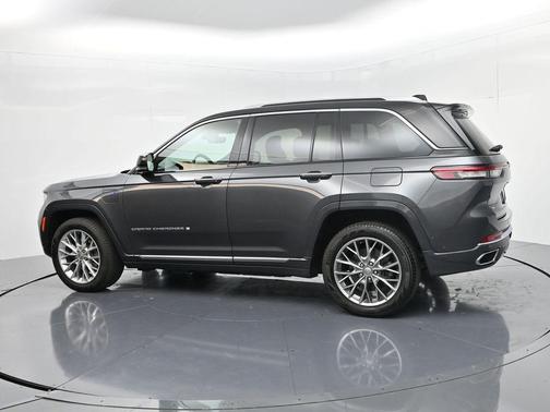 2022 Jeep Grand Cherokee 4xe Summit