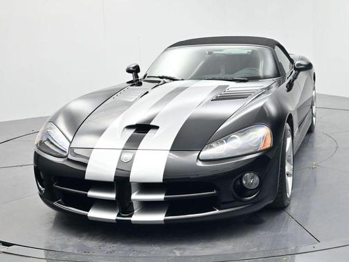 2006 Dodge Viper SRT10