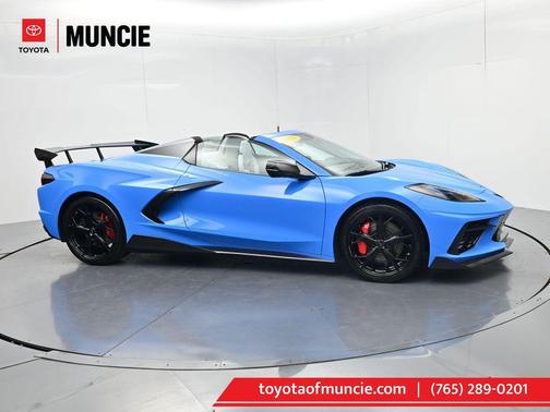 Rapid Blue 2023 Chevrolet Corvette Stingray w/3LT