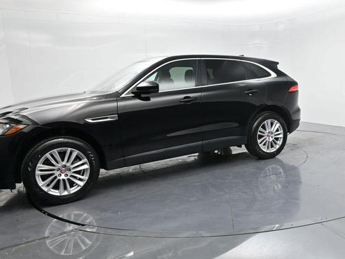 2019 Jaguar F-PACE 30t Prestige
