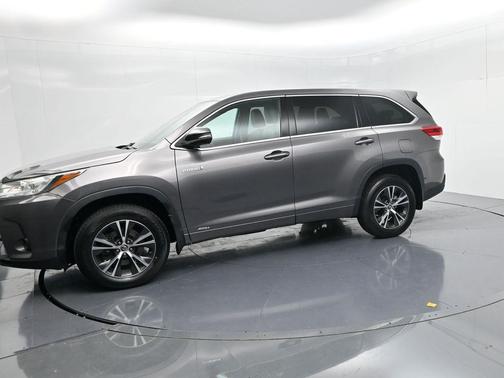 2018 Toyota Highlander Hybrid LE