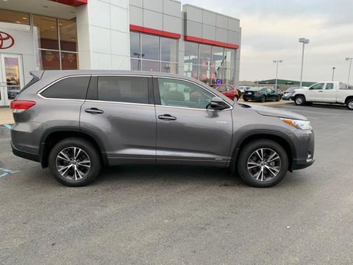 2018 Toyota Highlander Hybrid LE