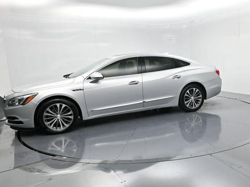 2017 Buick LaCrosse Essence
