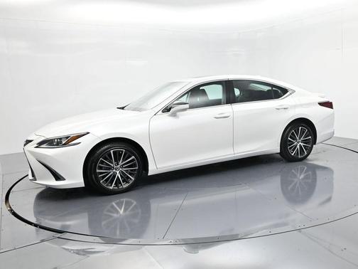 2022 Lexus ES 250 Luxury