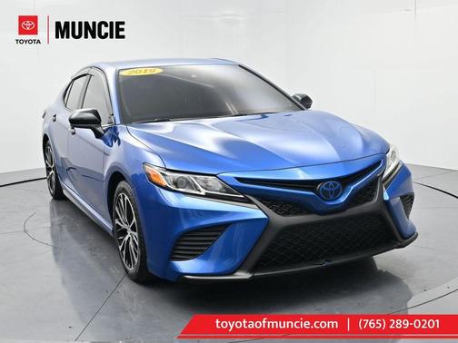 2019 Toyota Camry SE
