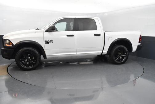 2024 RAM 1500 Classic Warlock Crew Cab 4x4 5'7' Box