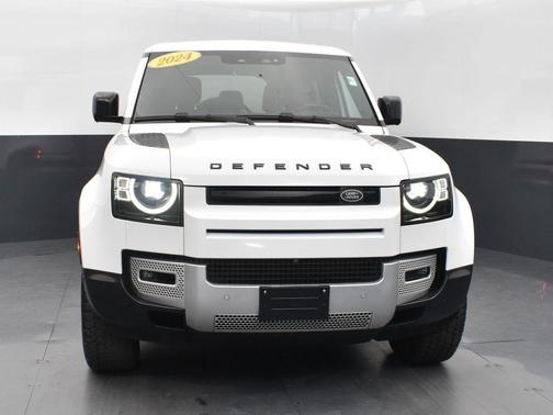 2024 Land Rover Defender P300