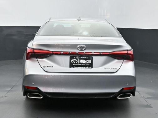 2022 Toyota Avalon Limited