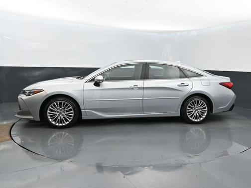2022 Toyota Avalon Limited