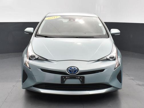2017 Toyota Prius Two