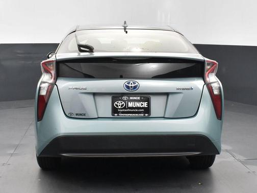 2017 Toyota Prius Two