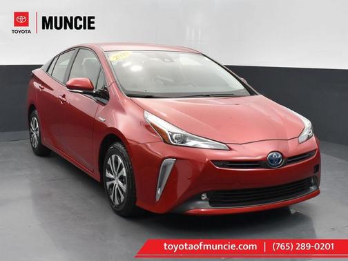 2020 Toyota Prius LE