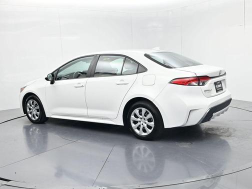 Ice 2024 Toyota Corolla LE