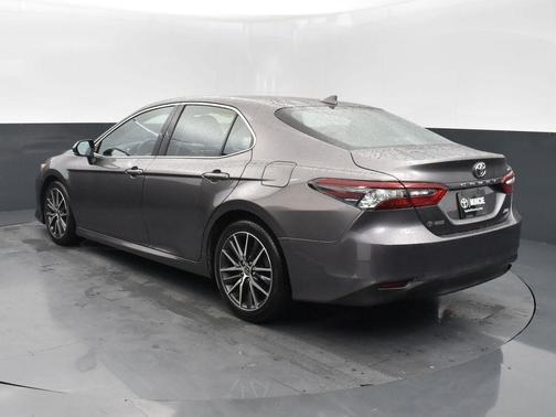 2022 Toyota Camry XLE