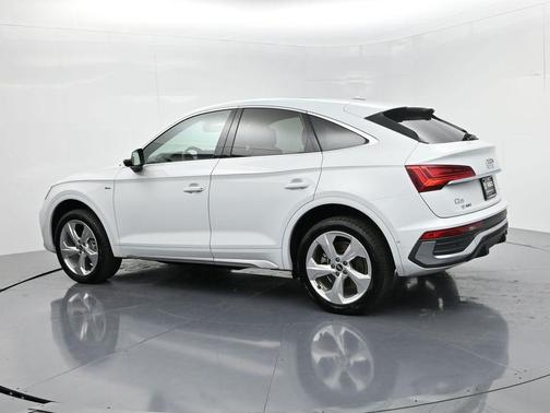 2021 Audi Q5 45 Prestige