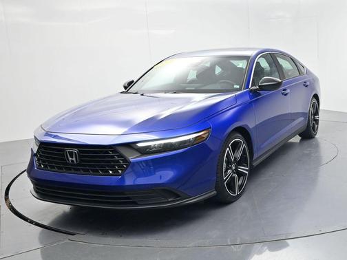 Still Night Pearl 2025 Honda Accord Hybrid Sport