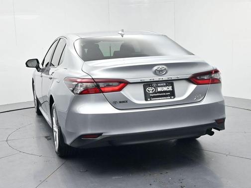 Celestial Silver Metallic 2022 Toyota Camry LE