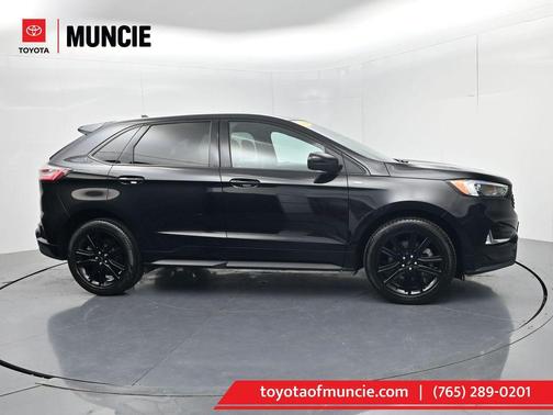 Agate Black Metallic 2022 Ford Edge ST Line