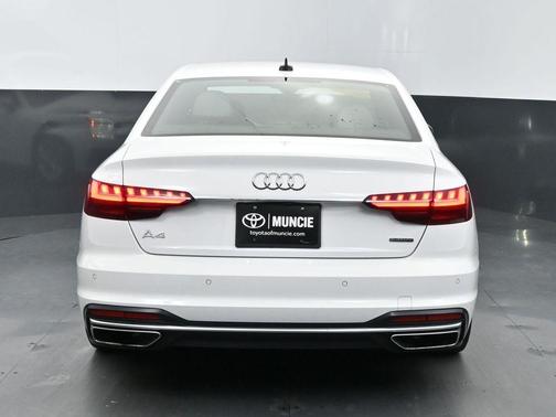 2023 Audi A4 45 S line Premium Plus